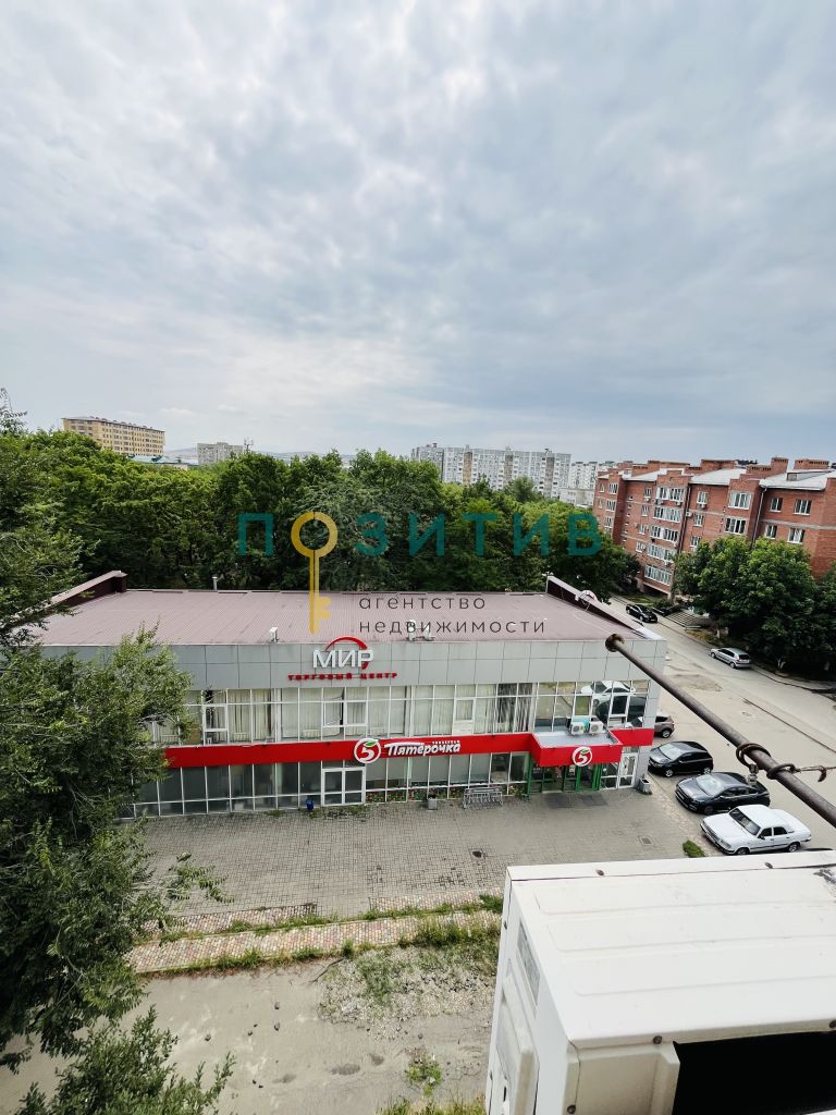 Продажа 2-комнатной квартиры, Минеральные Воды, 22 Партсъезда пр-кт,  137а