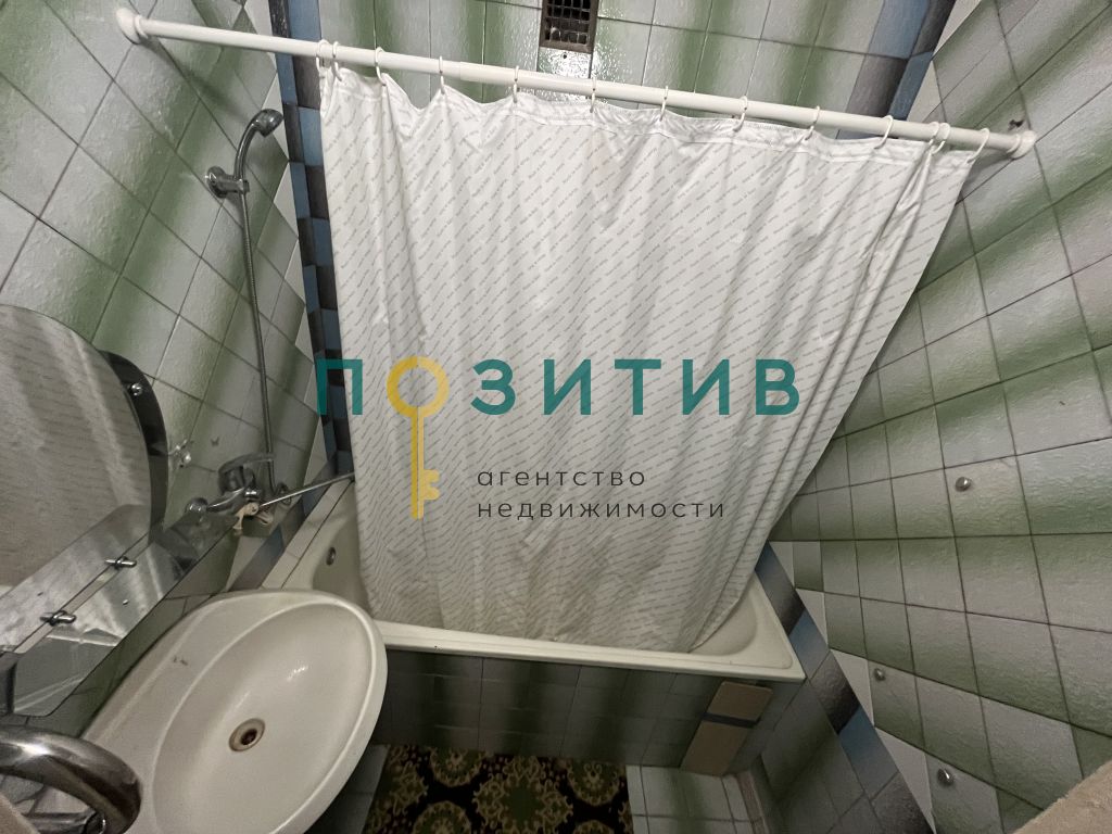 Продажа 2-комнатной квартиры, Минеральные Воды, 22 Партсъезда пр-кт,  137а