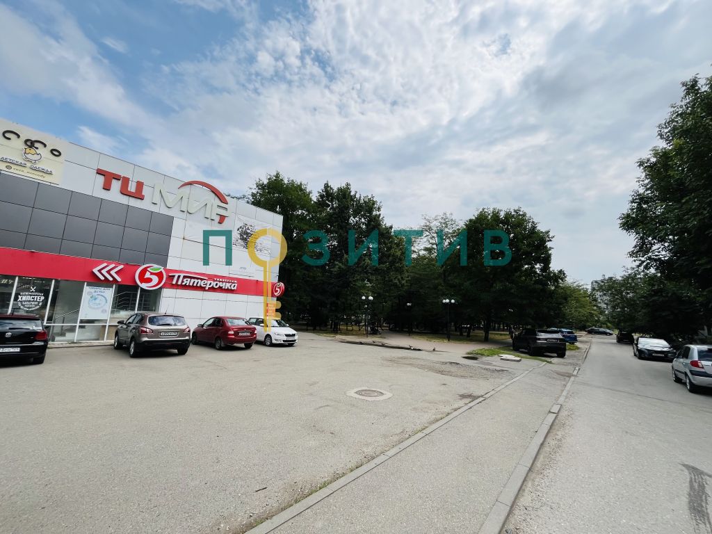 Продажа 2-комнатной квартиры, Минеральные Воды, 22 Партсъезда пр-кт,  137а