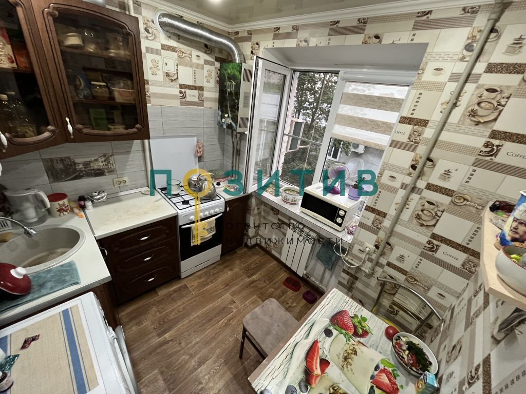 Продажа 2-комнатной квартиры, Минеральные Воды, 22 Партсъезда пр-кт,  100