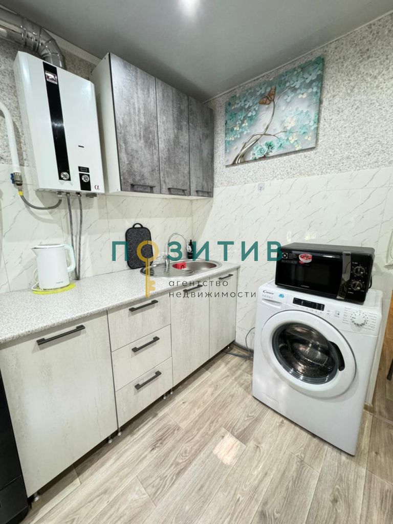 Продажа 2-комнатной квартиры, Минеральные Воды, 50 лет Октября ул,  35