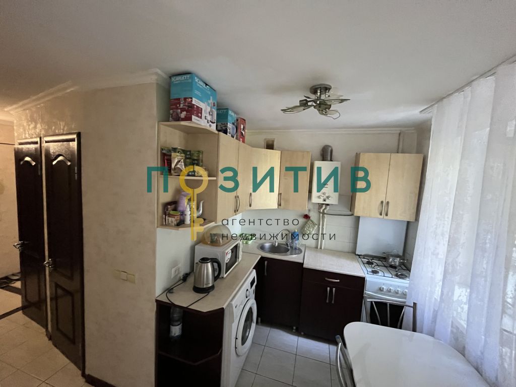 Продажа 2-комнатной квартиры, Минеральные Воды, Советская ул,  30