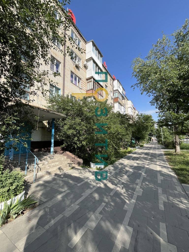 Продажа 2-комнатной квартиры, Минеральные Воды, Советская ул,  30