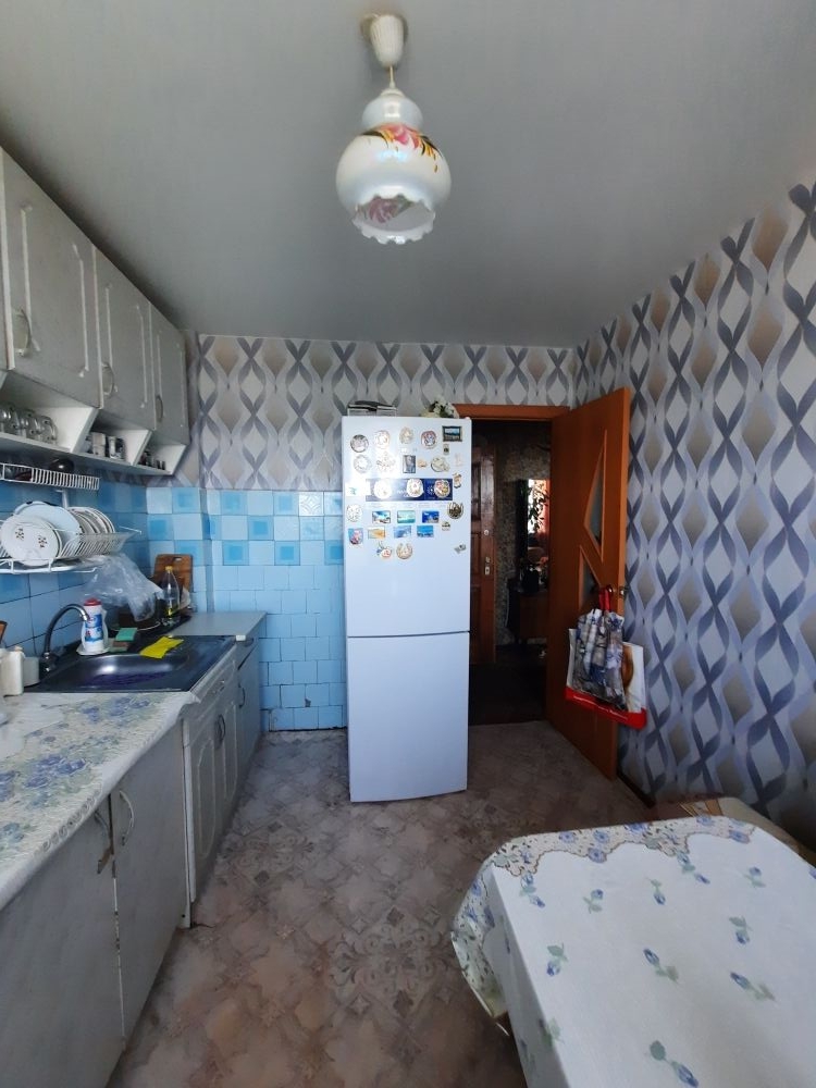 Продажа 3-комнатной квартиры, Фурманов, Возрождения ул,  11