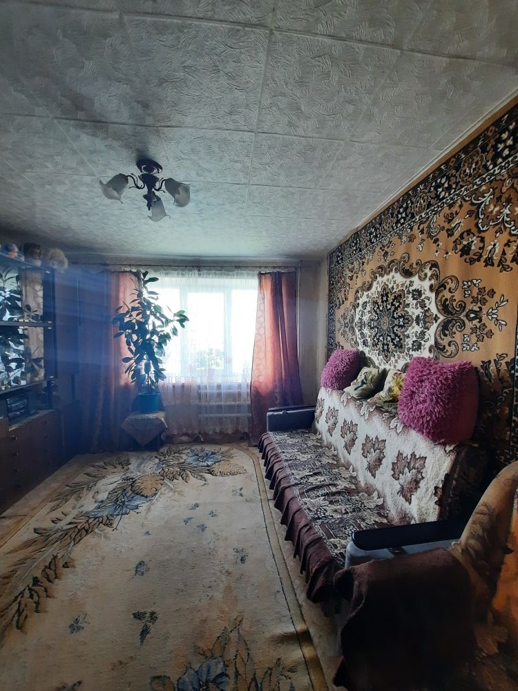 Продажа 3-комнатной квартиры, Фурманов, Возрождения ул,  11