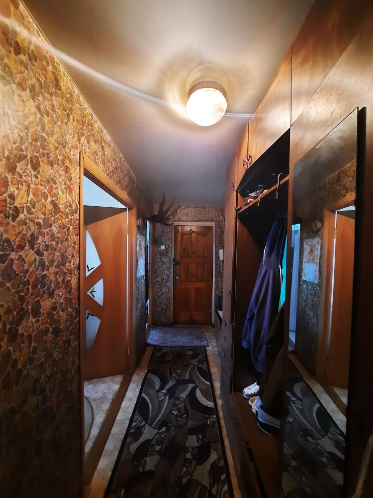 Продажа 3-комнатной квартиры, Фурманов, Возрождения ул,  11