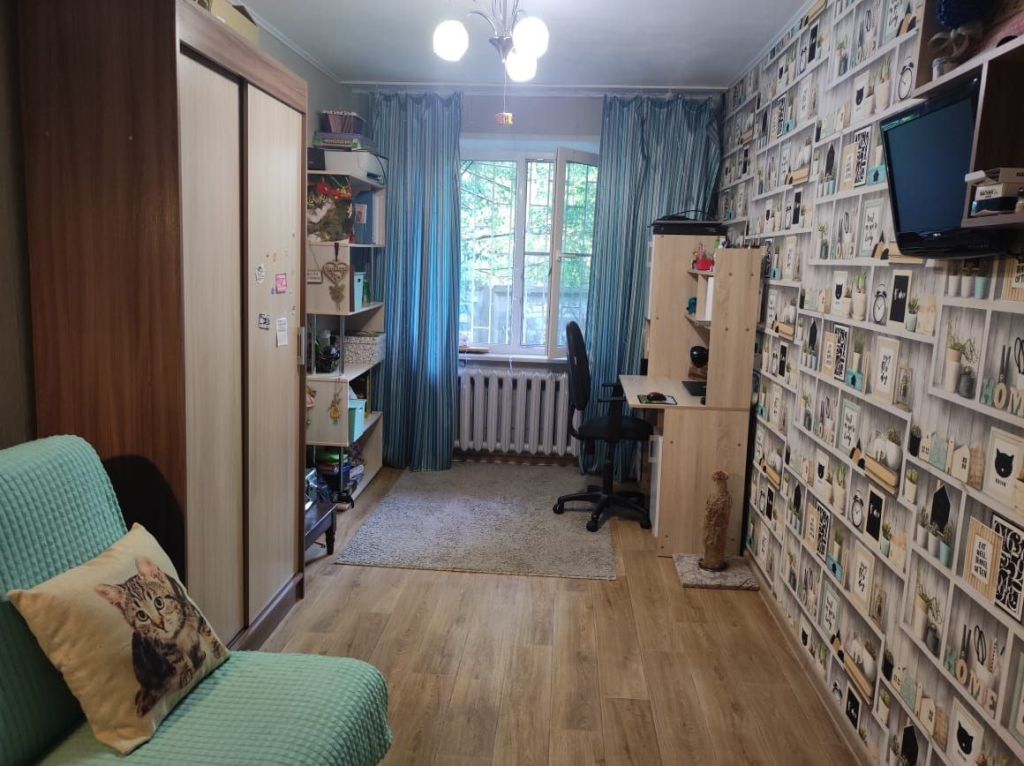 Продажа 4-комнатной квартиры, Нижний Новгород, Пермякова ул,  4А