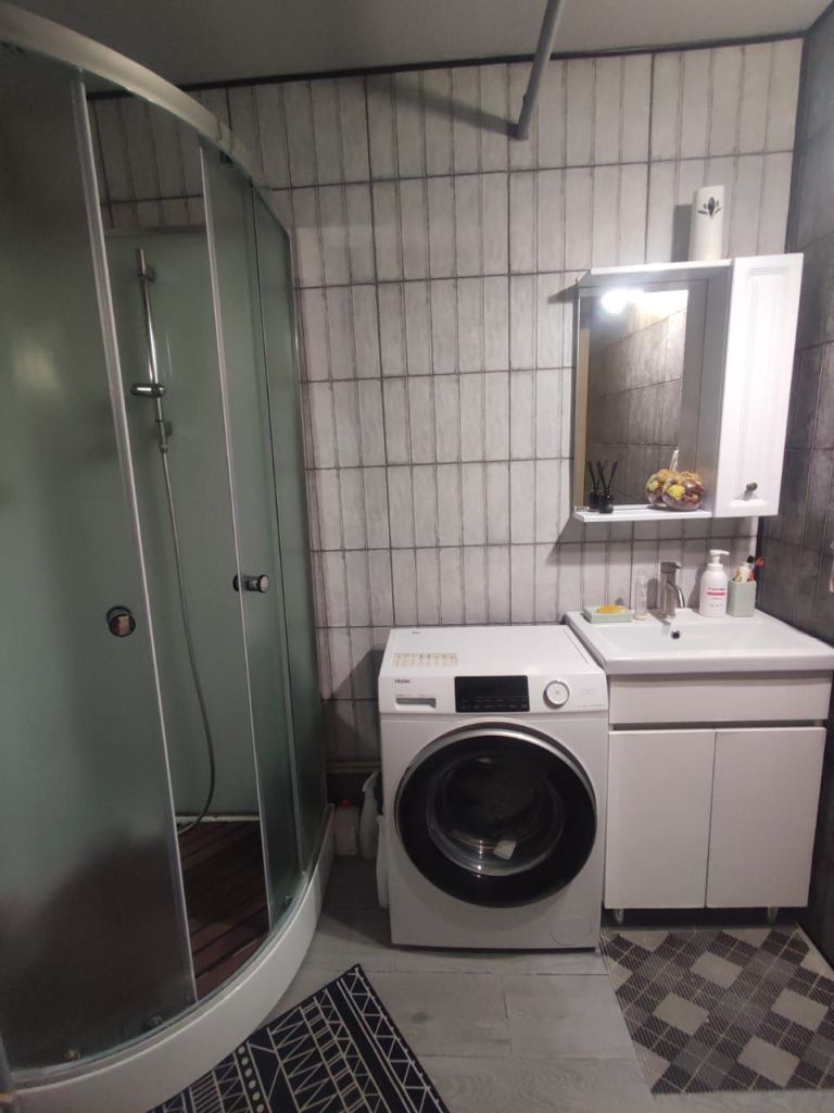 Продажа 4-комнатной квартиры, Нижний Новгород, Пермякова ул,  4А