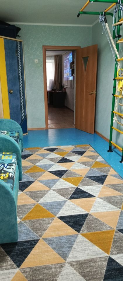 Продажа 3-комнатной квартиры, Саратов, Мира ул,  26