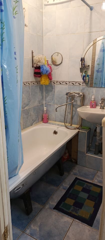 Продажа 3-комнатной квартиры, Саратов, Мира ул,  26