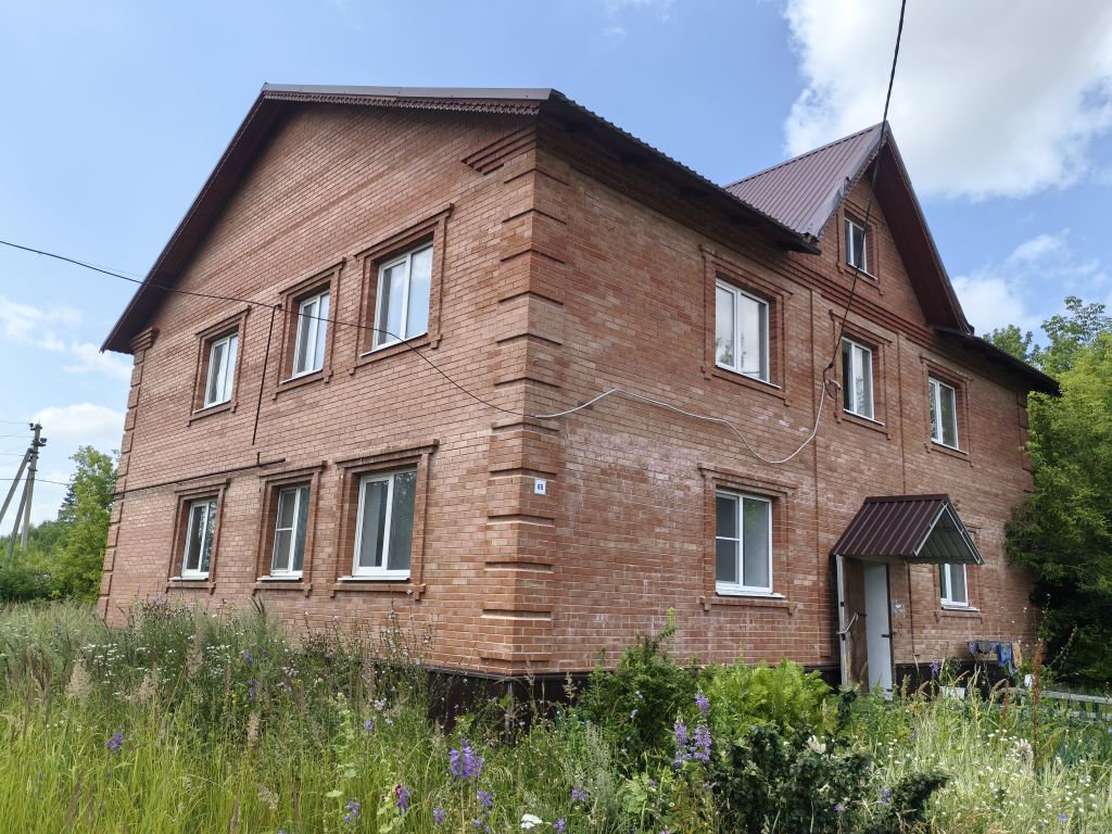 Продажа 2-комнатной квартиры, Лунино, Социальная,  65