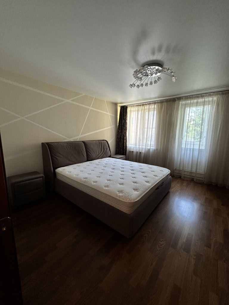 Продажа 2-комнатной квартиры, Иваново, Зверева ул,  15