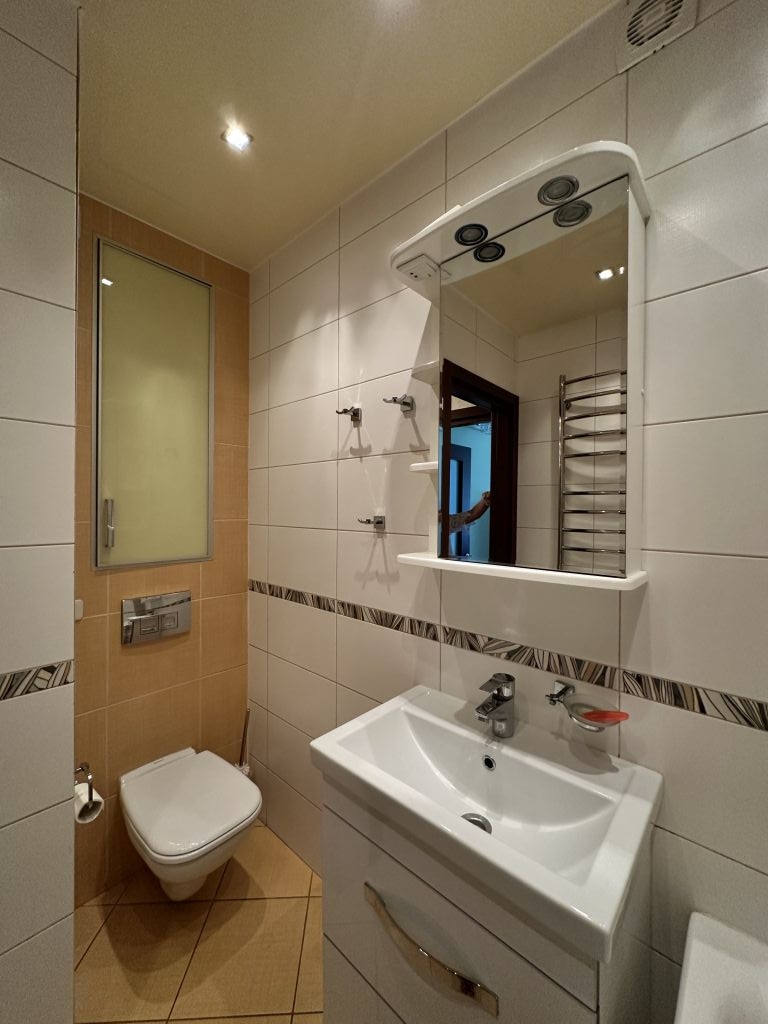 Продажа 2-комнатной квартиры, Иваново, Зверева ул,  15