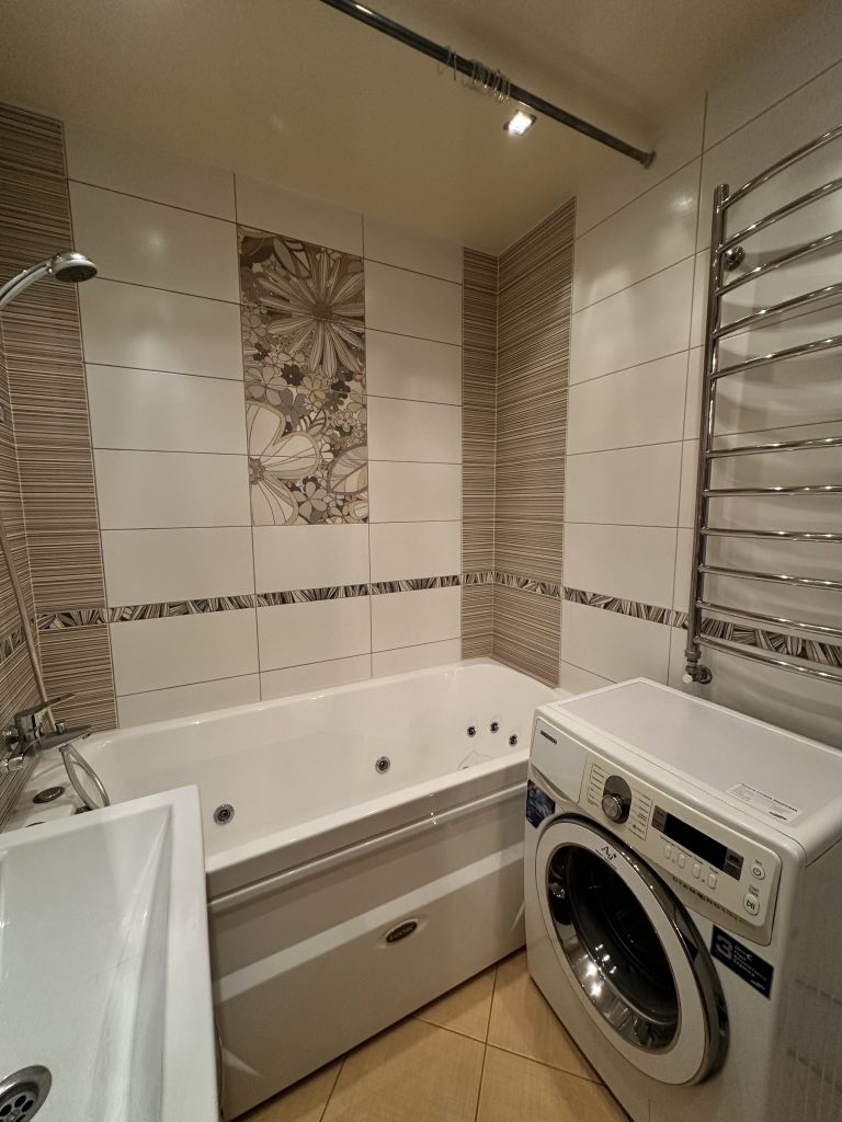 Продажа 2-комнатной квартиры, Иваново, Зверева ул,  15