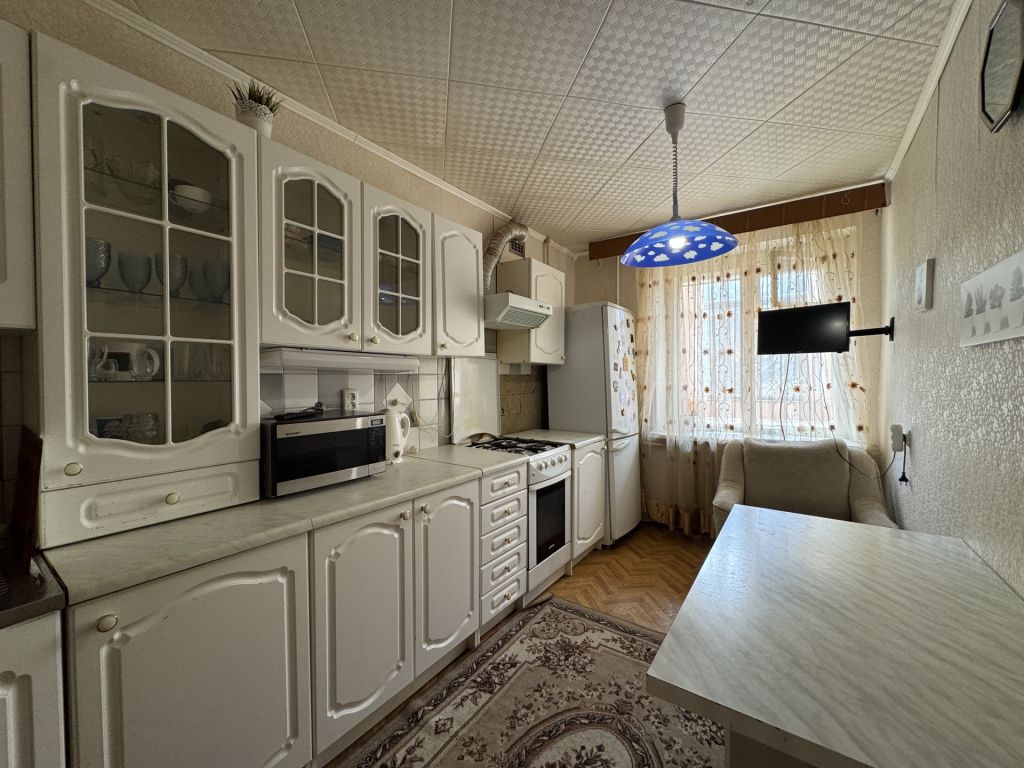 Продажа 3-комнатной квартиры, Саратов, Деловая ул,  26А