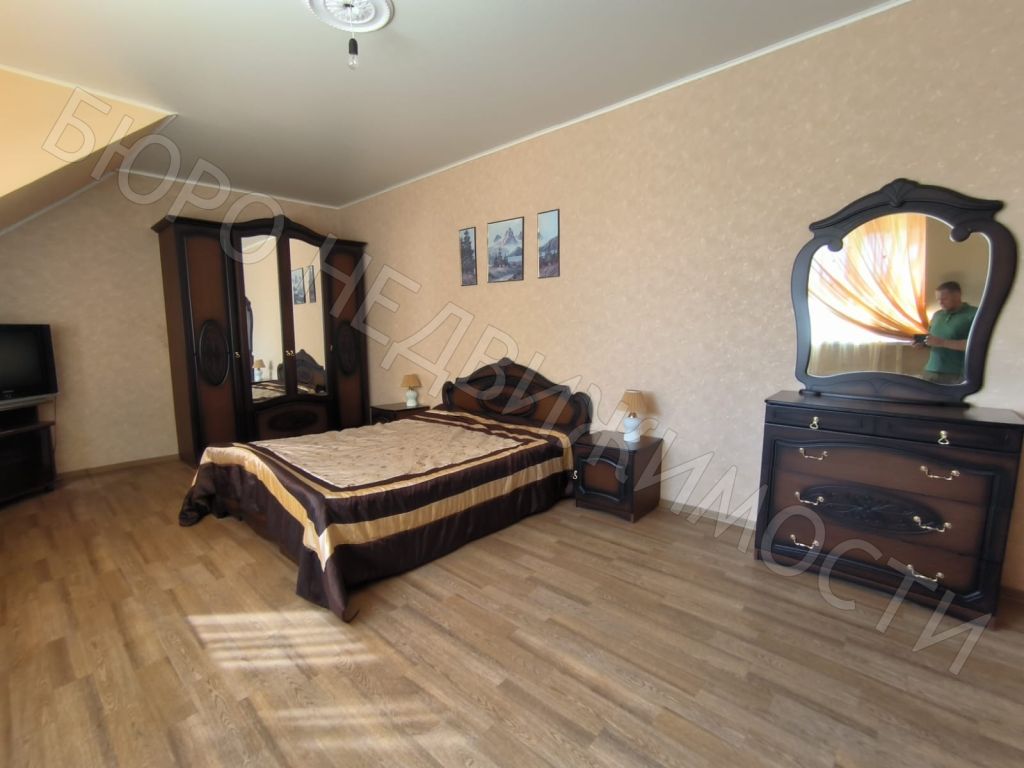 Продажа дома, 227м <sup>2</sup>, 10 сот., Балашов, Индустриальная ул,  2Б