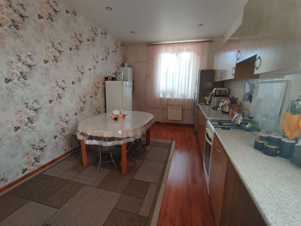 Продажа дома, 250м <sup>2</sup>, 6 сот., Красное-на-Волге, Пролетарская,  40