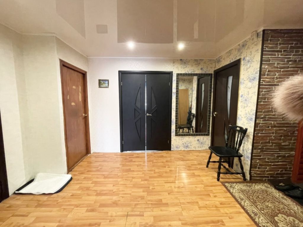 Продажа 4-комнатной квартиры, Переславль-Залесский, Октябрьская ул,  27