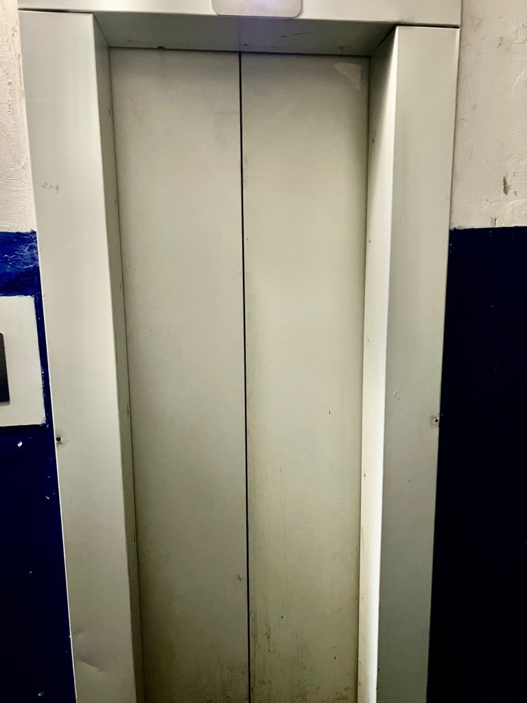 Продажа 2-комнатной квартиры, Нижний Новгород, Артельная ул,  5