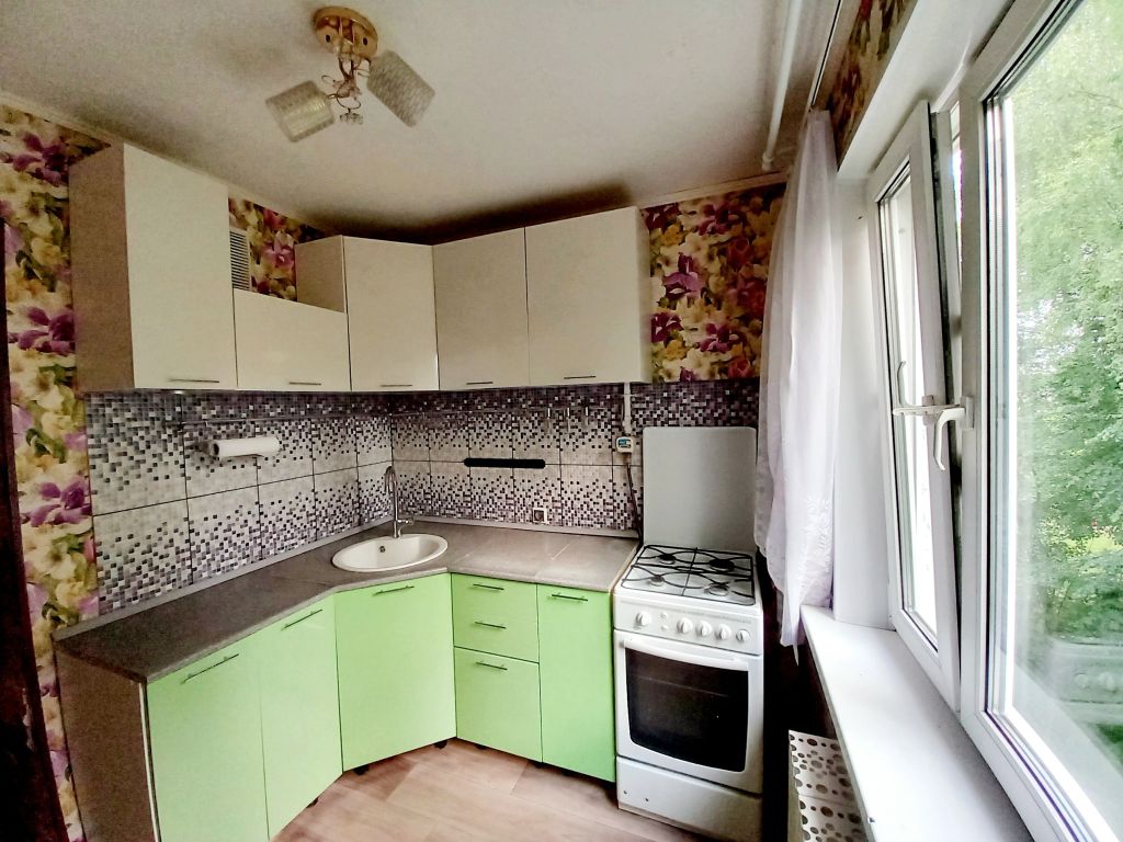 Продажа 3-комнатной квартиры, Кострома, Черноречье мкр,  14