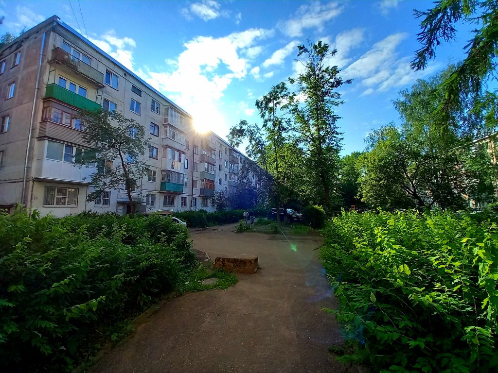 Продажа 3-комнатной квартиры, Кострома, Черноречье мкр,  14