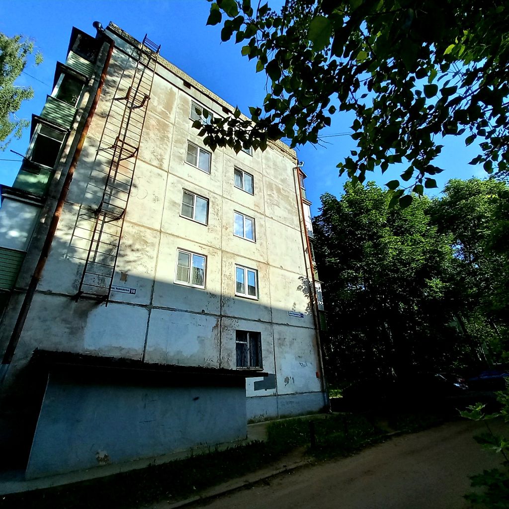 Продажа 3-комнатной квартиры, Кострома, Черноречье мкр,  14