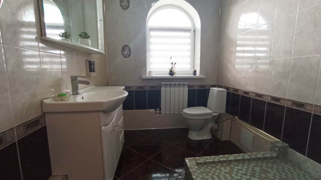 Продажа дома, 407м <sup>2</sup>, 11 сот., Фанерник, А.Калашникова Улица