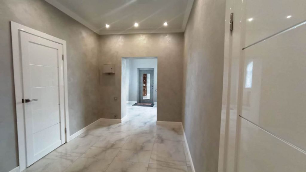 Продажа дома, 407м <sup>2</sup>, 11 сот., Фанерник, А.Калашникова Улица