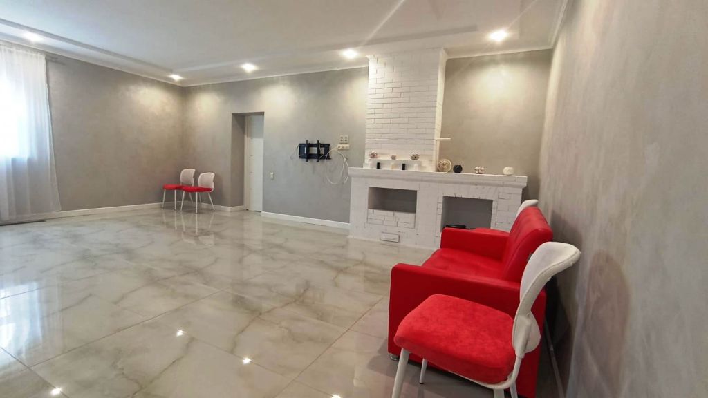 Продажа дома, 407м <sup>2</sup>, 11 сот., Фанерник, А.Калашникова Улица