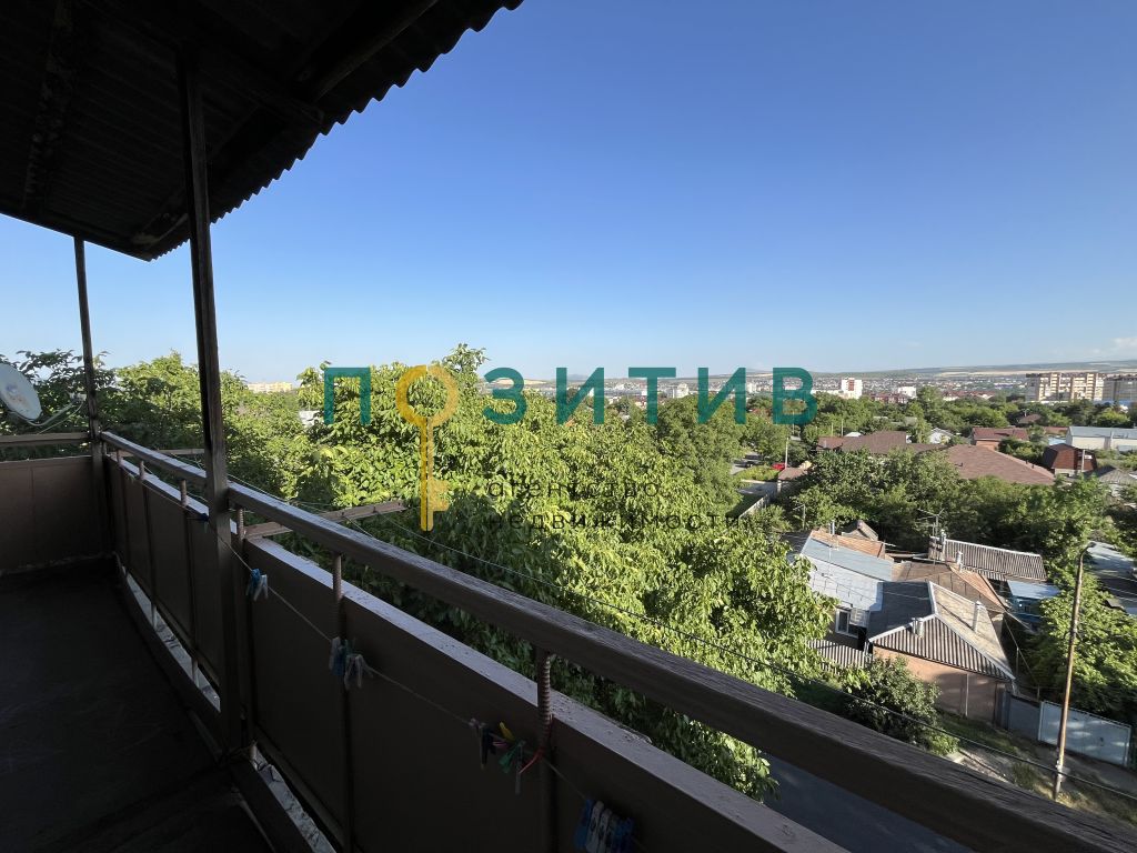 Продажа 2-комнатной квартиры, Ессентуки, Балахонова ул,  27а