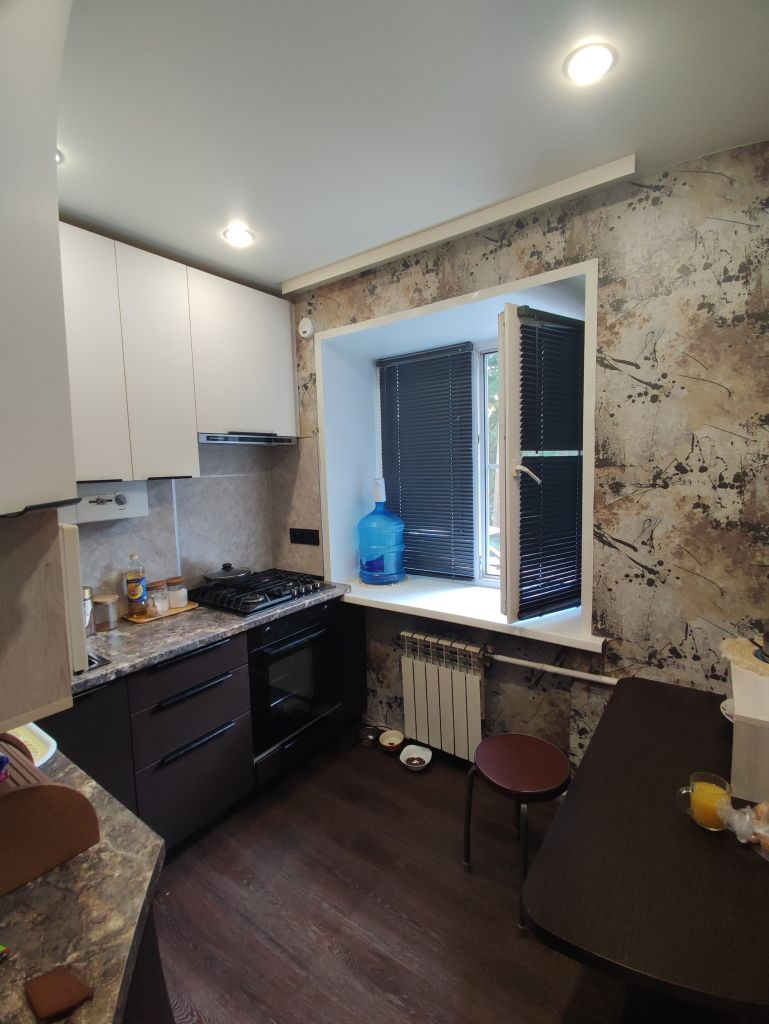 Продажа 3-комнатной квартиры, Нижний Новгород, Героев пр-кт,  37