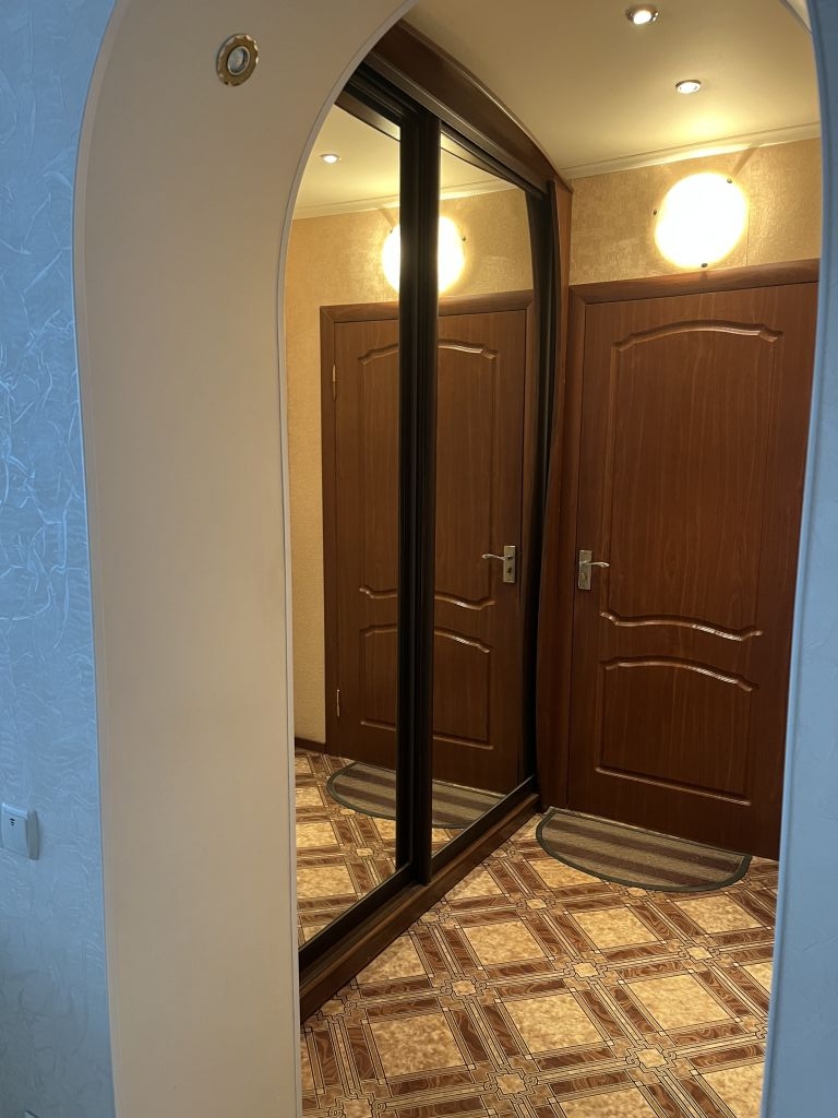 Продажа 3-комнатной квартиры, Энгельс, Фридриха Энгельса пр-кт,  16