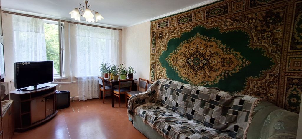 Продажа 2-комнатной квартиры, Донской, Садовая ул.,  24