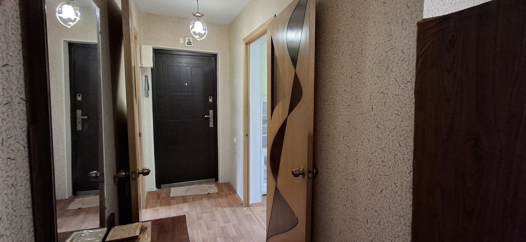 Продажа 2-комнатной квартиры, Донской, Садовая ул.,  24