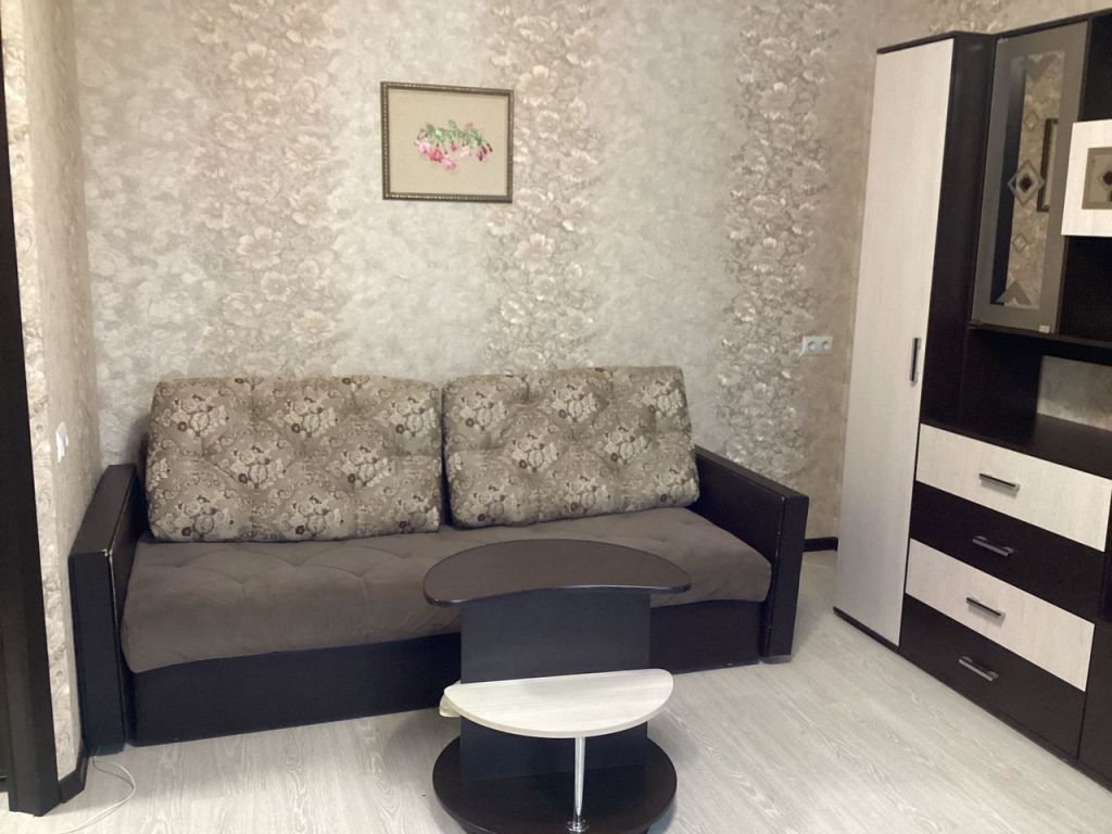 Продажа 1-комнатной квартиры, Саратов, Орджоникидзе ул,  42А