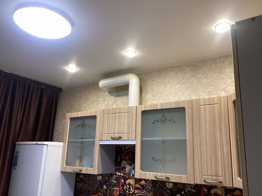 Продажа 1-комнатной квартиры, Саратов, Орджоникидзе ул,  42А