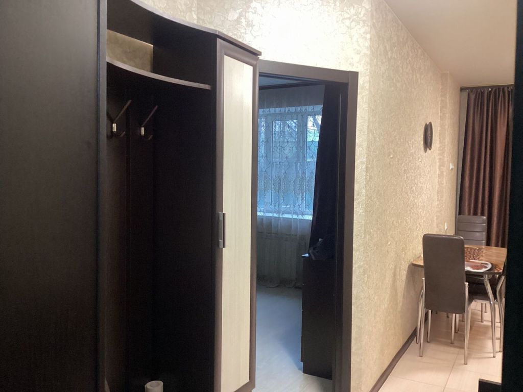 Продажа 1-комнатной квартиры, Саратов, Орджоникидзе ул,  42А