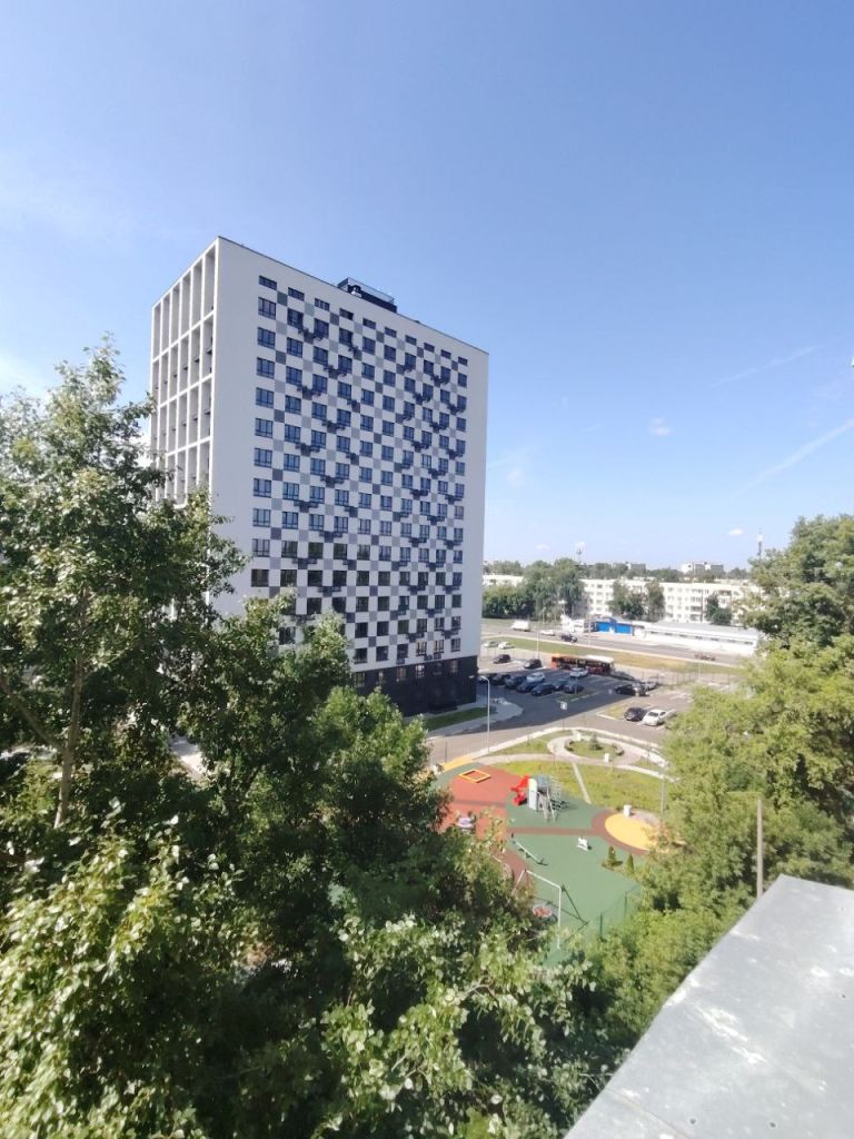 Продажа 4-комнатной квартиры, Нижний Новгород, Героя Васильева ул,  1