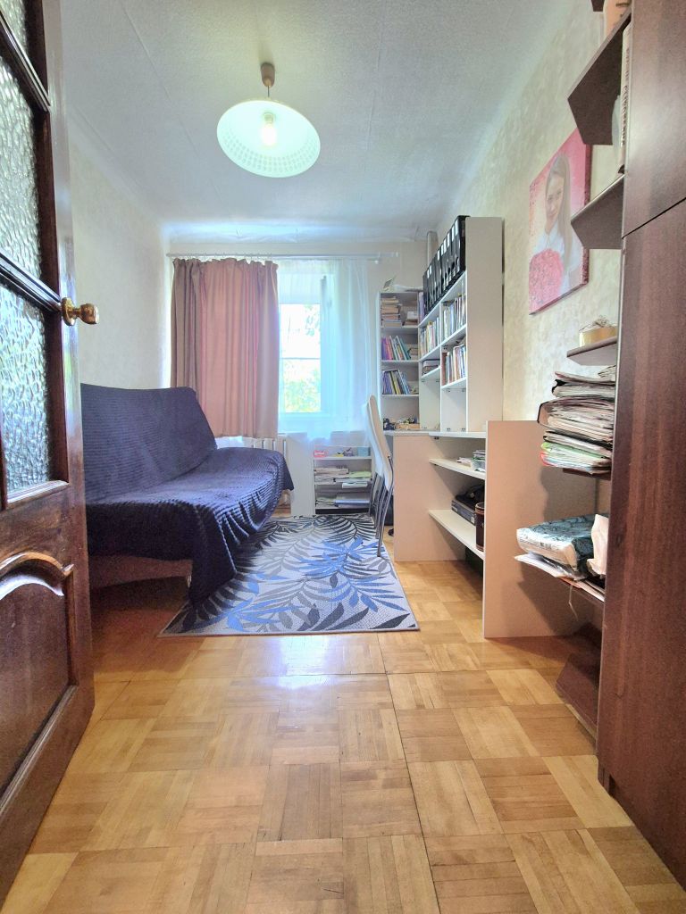 Продажа 5-комнатной квартиры, Иваново, Павленко ул,  11