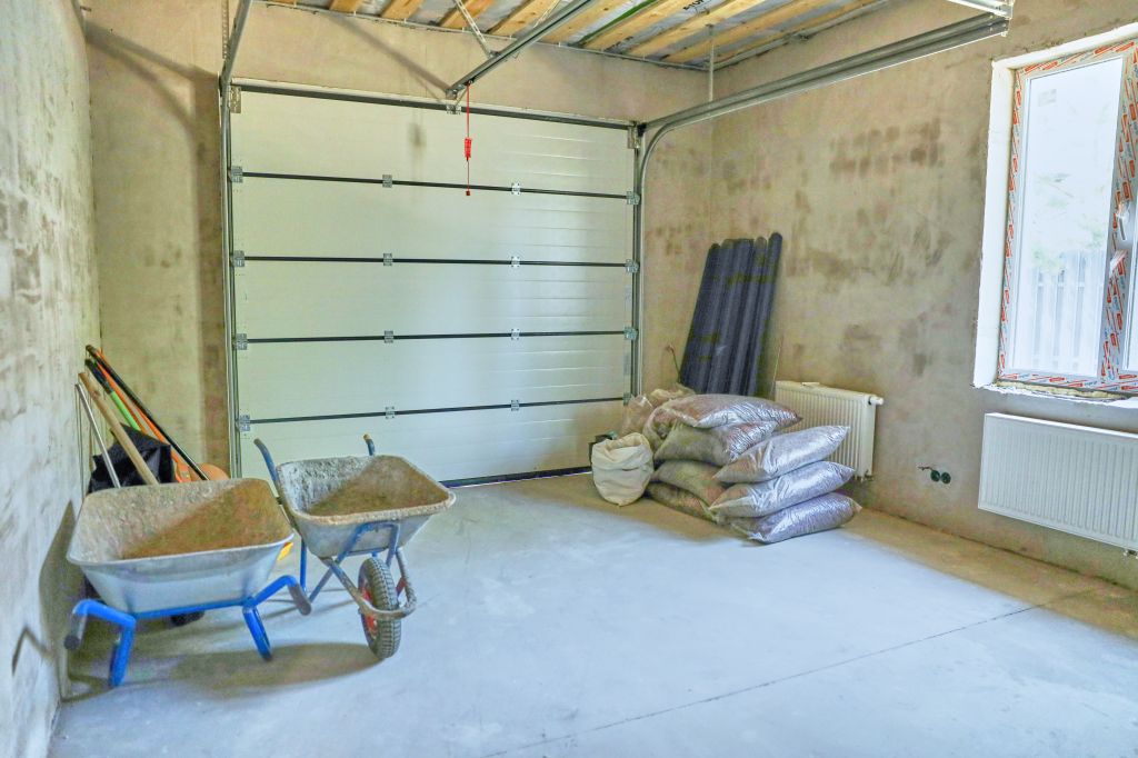 Продажа дома, 190м <sup>2</sup>, 8 сот., Лесная поляна, Бирюзовая улица,  1