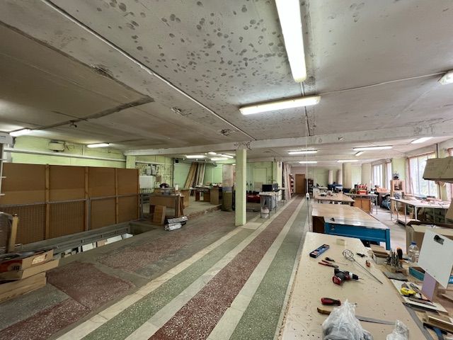 Продажа коммерческой недвижимости, 1210м <sup>2</sup>, Пенза, Аустрина ул,  100а