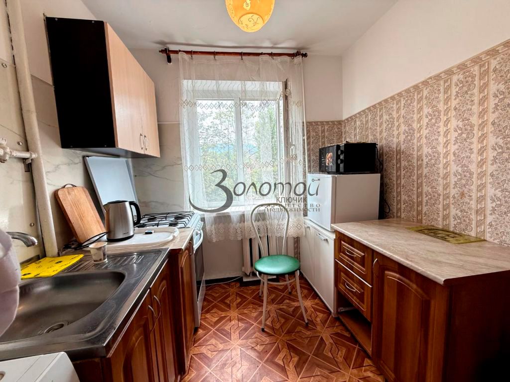 Продажа 1-комнатной квартиры, Кисловодск, Дзержинского пр-кт,  43