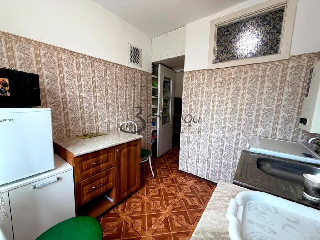 Продажа 1-комнатной квартиры, Кисловодск, Дзержинского пр-кт,  43