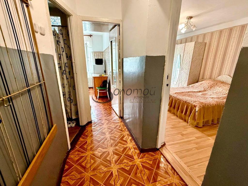 Продажа 1-комнатной квартиры, Кисловодск, Дзержинского пр-кт,  43