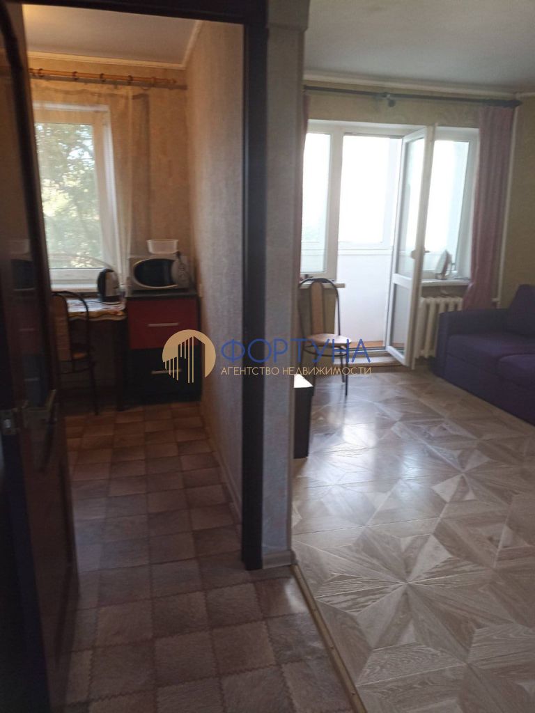 Продажа 1-комнатной квартиры, Белгород, Б.Хмельницкого пр-кт,  108А