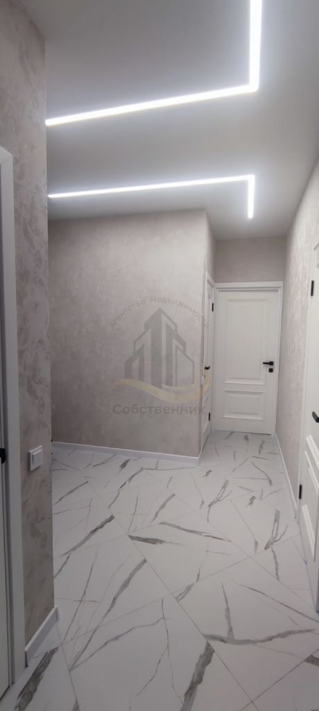 Аренда 2-комнатной квартиры, Старый Оскол, Угарова пр-кт,  3