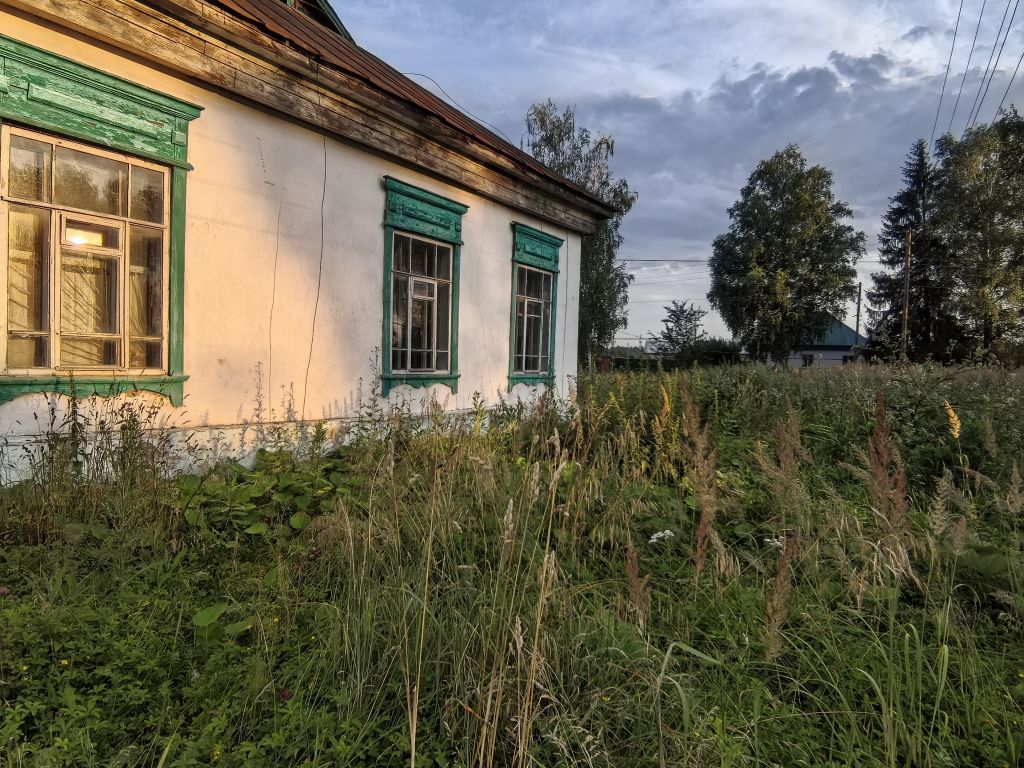 Продажа коммерческой недвижимости, 308м <sup>2</sup>, Лесной Вьяс, Набережная,  64