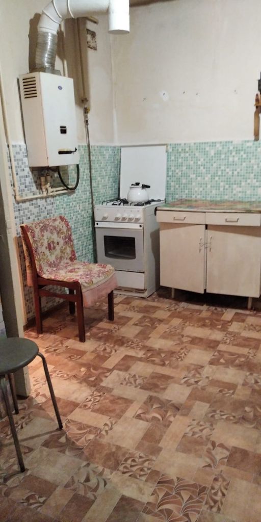 Продажа 2-комнатной квартиры, Малороссийский, Мичурина,  27