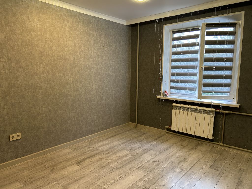 Продажа 2-комнатной квартиры, Белгород, Щорса ул,  50