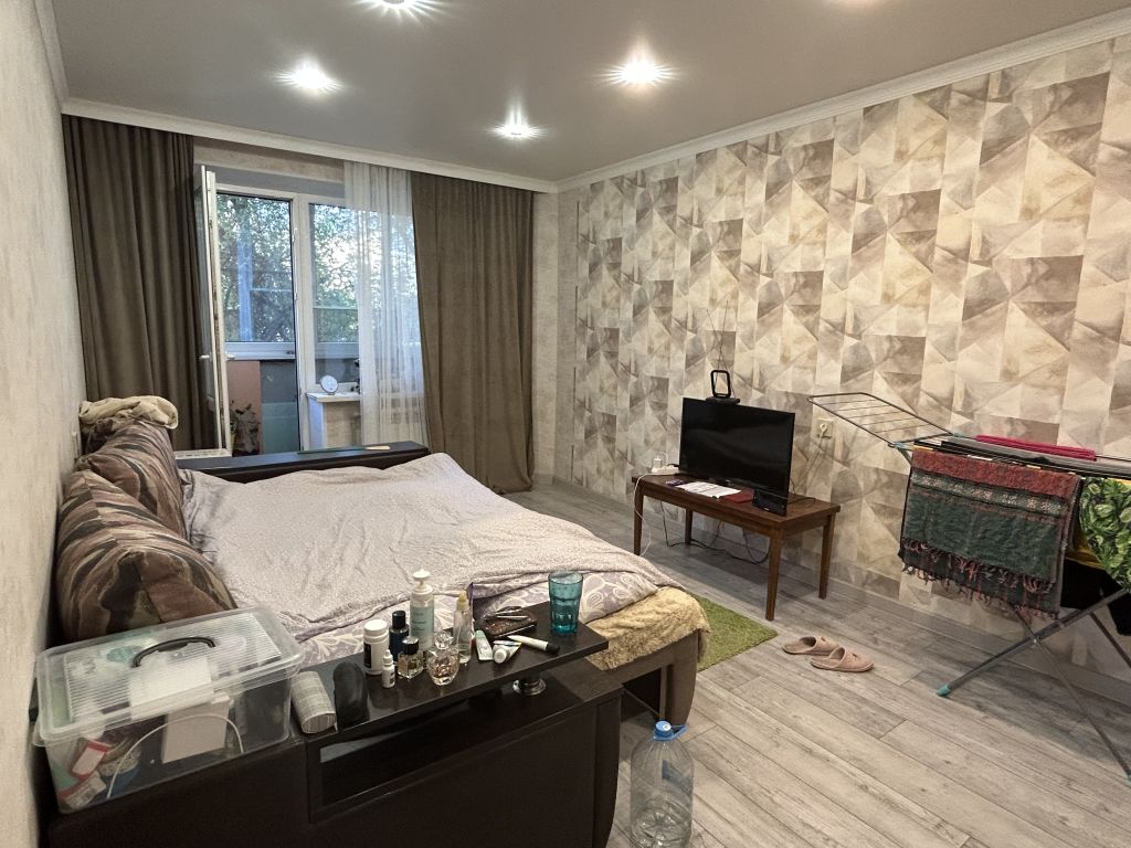 Продажа 2-комнатной квартиры, Белгород, Щорса ул,  50